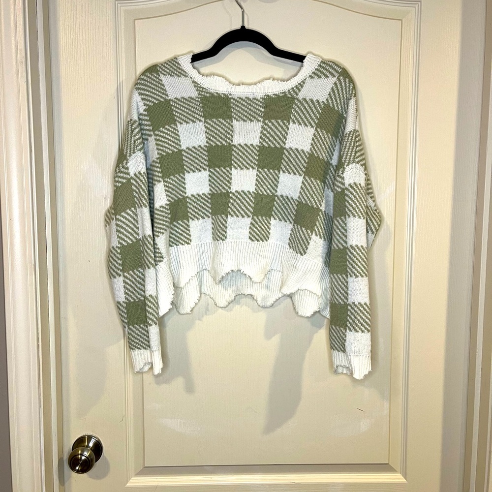 Just Polly Green and White Crew Neck Sweater with Scalloped Hem